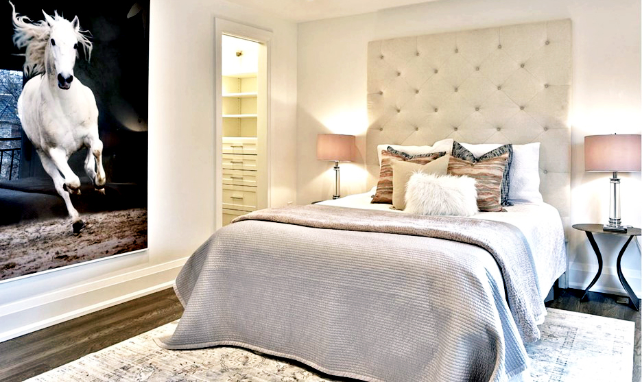 The after photos above are good representations of timeless design, avoiding the potential pitfalls of transient trends. Creating an aesthetically pleasing environment is straightforward when you focus on the fundamentals: selecting accessories with intention, incorporating standout art, and adding thoughtful layers.