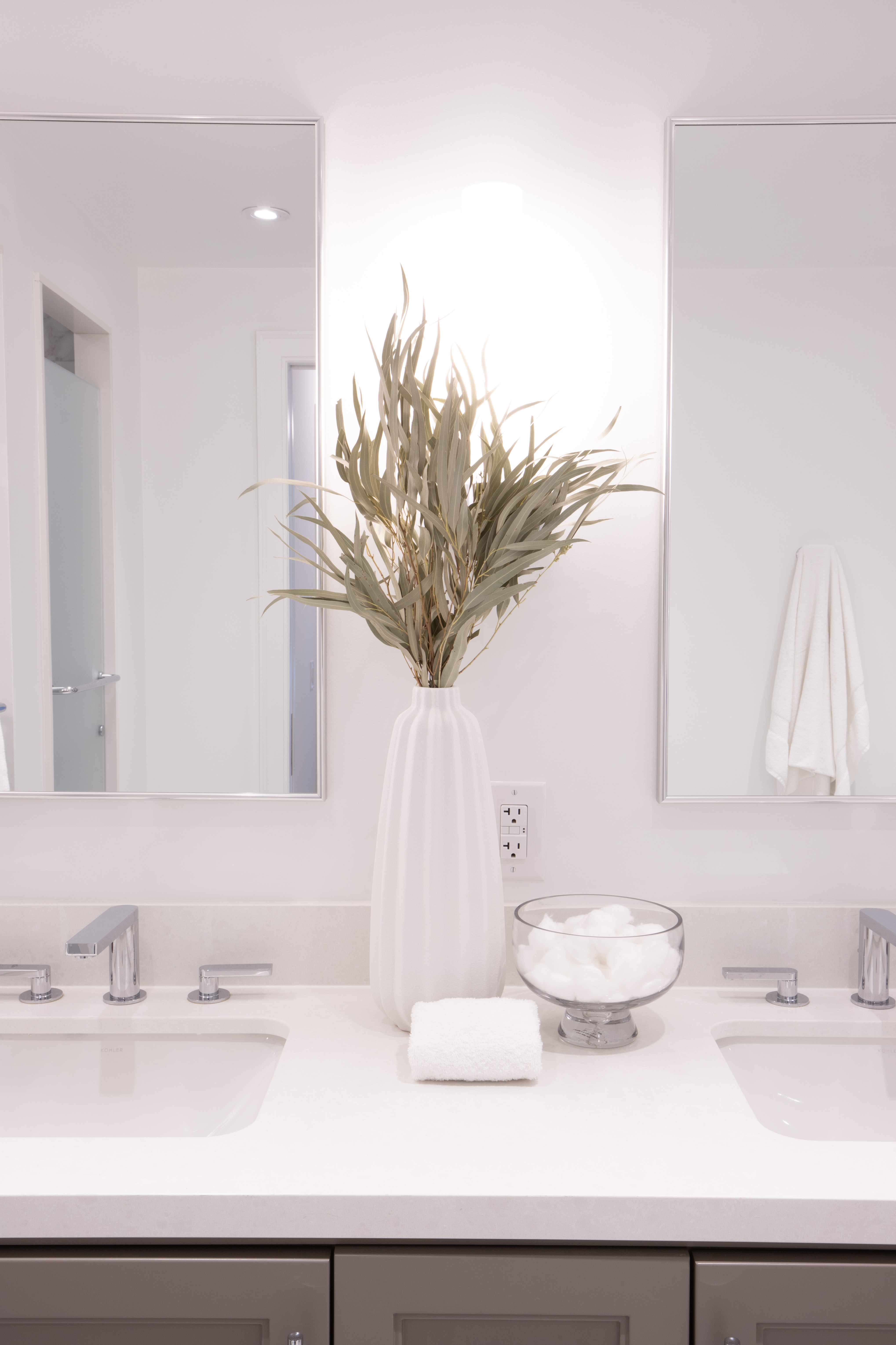 Bathroom Counter Kit - Custom Built - Layered - Image 4