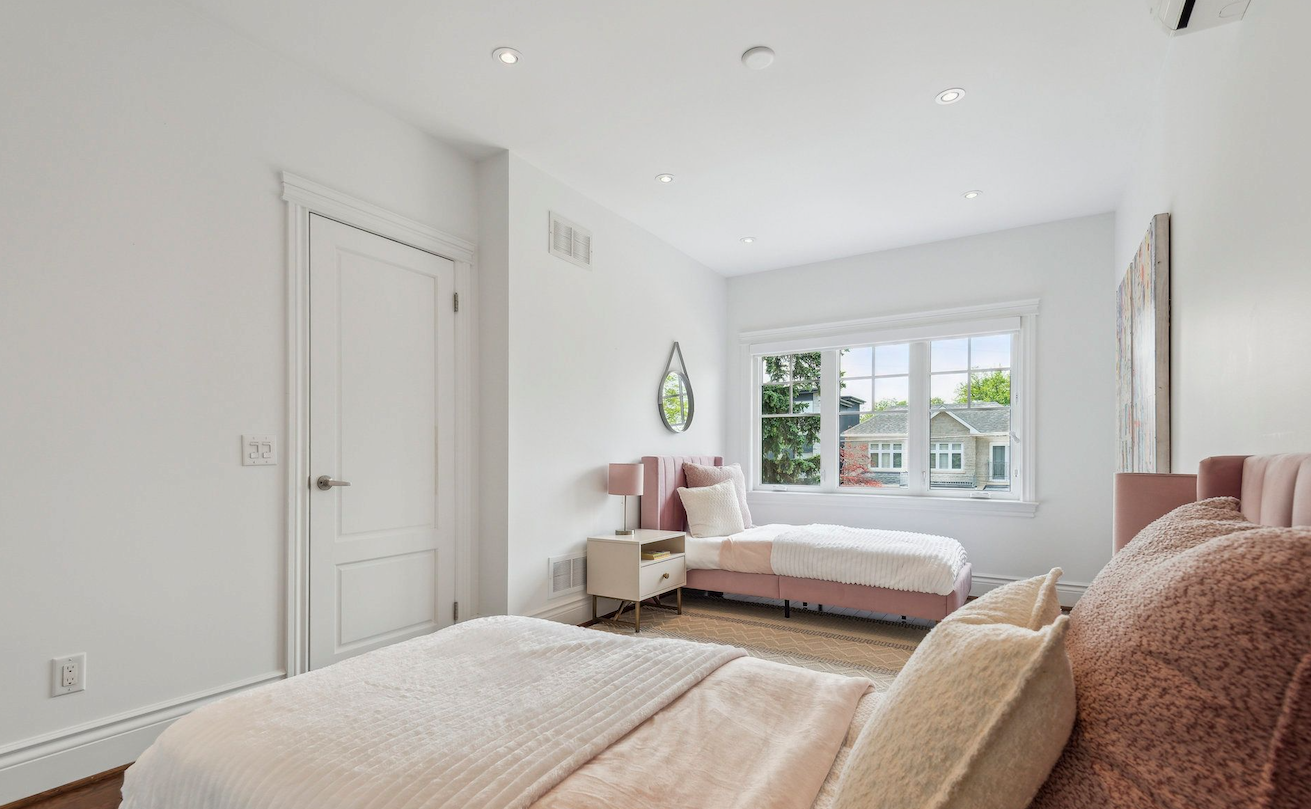 Pink Single Bed - NEW!!! - Image 3