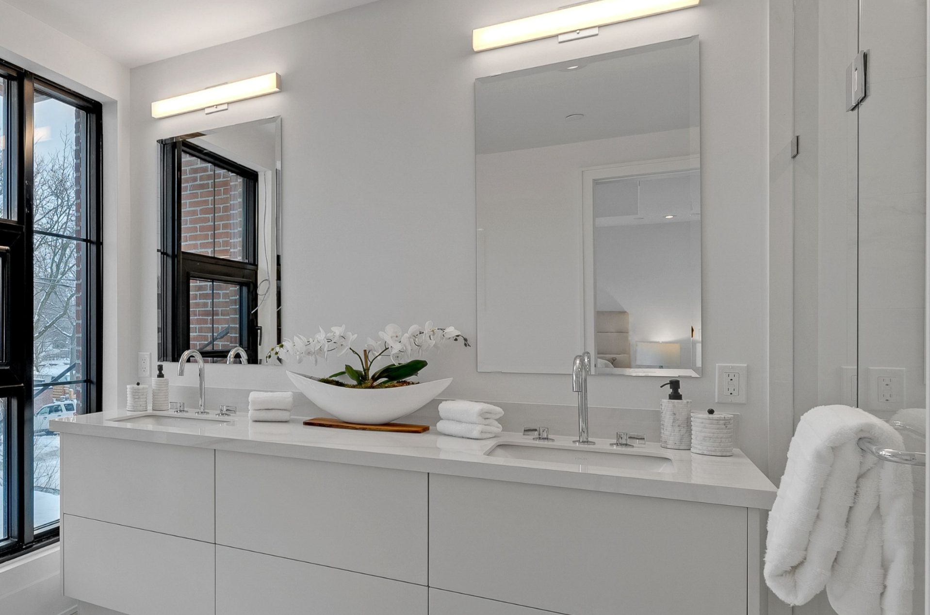 Towel Kit – Classic White Set - Image 3